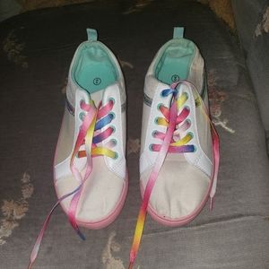 NWOT Girls Tennis Shoes